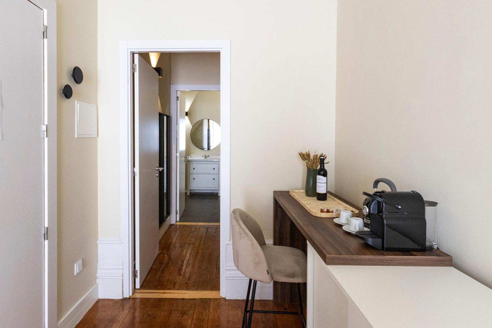 Guesthouse Bonjardim By Lovelystay Porto Exterior photo