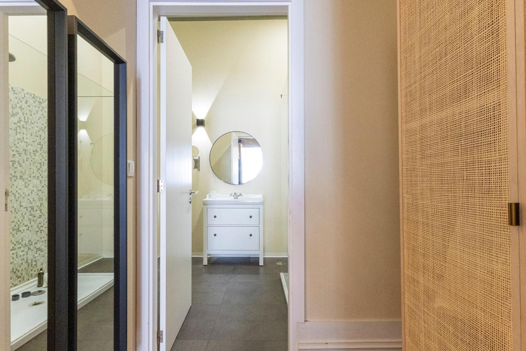Guesthouse Bonjardim By Lovelystay Porto Exterior photo