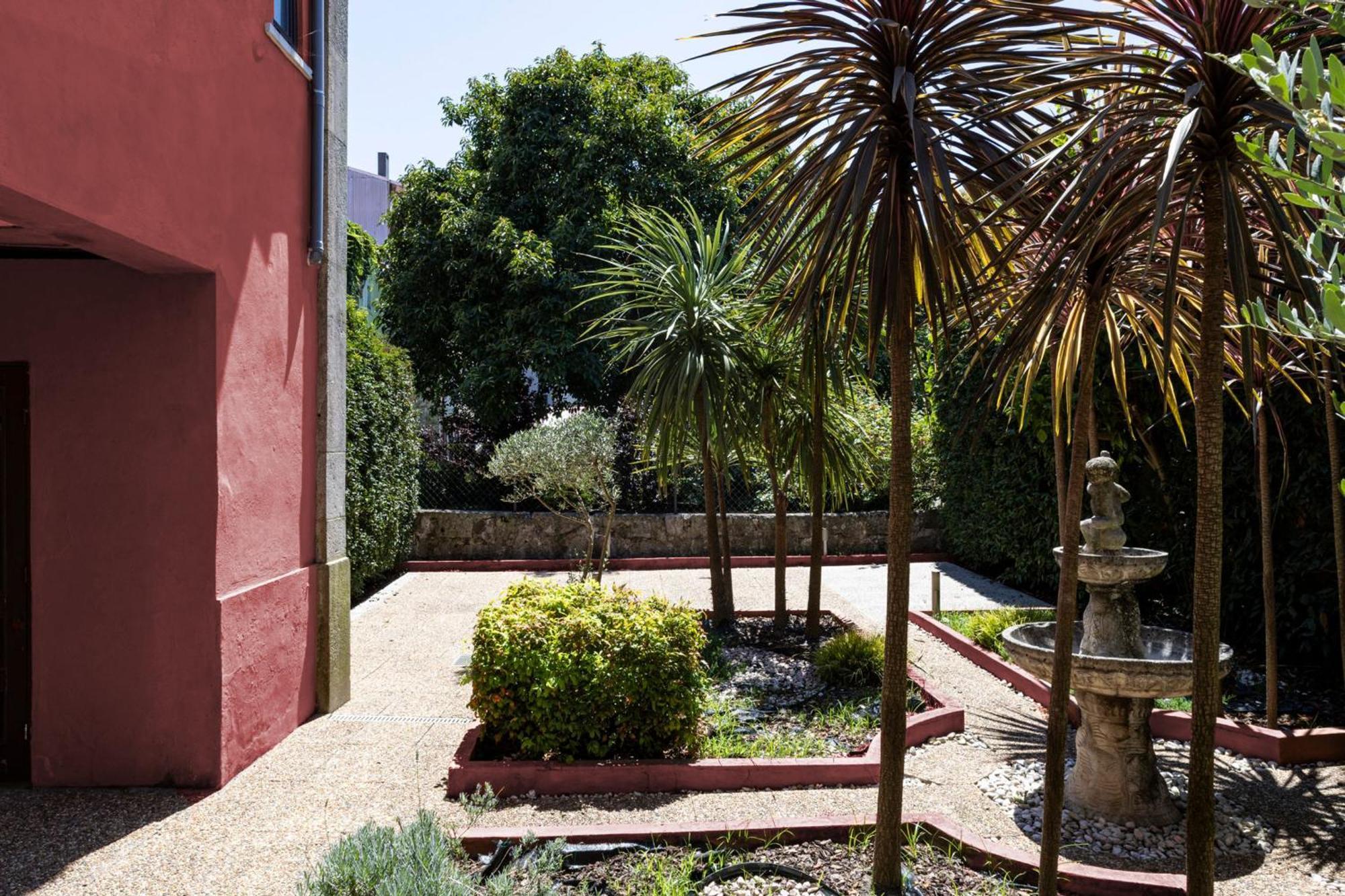 Guesthouse Bonjardim By Lovelystay Porto Exterior photo